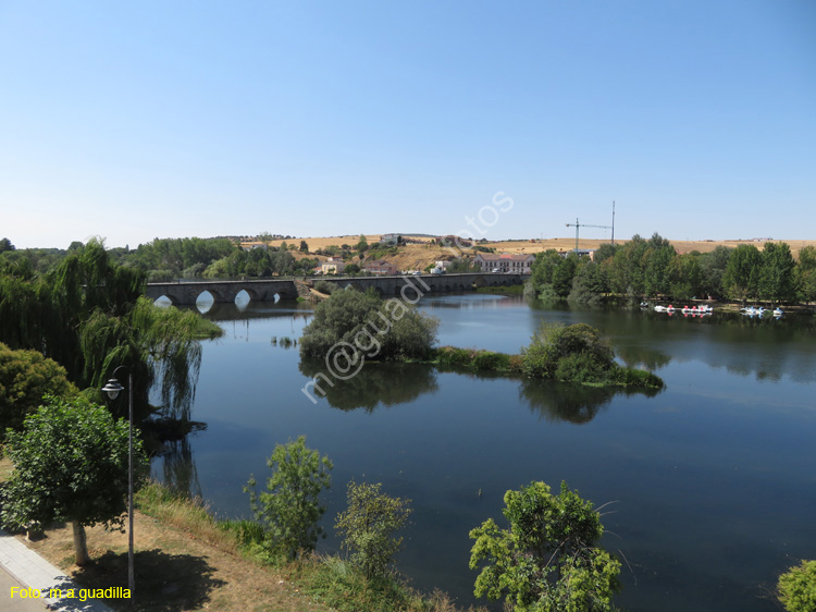 ALBA DE TORMES (238) Puente Medieval de San Jeronimo