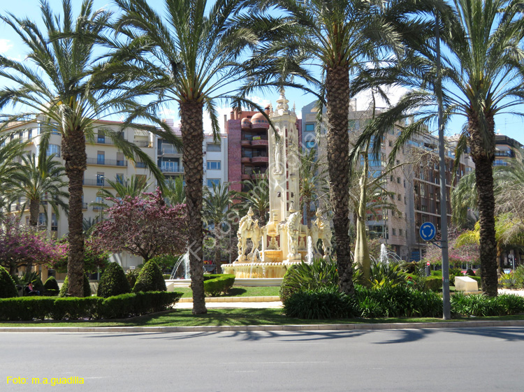 ALICANTE (216) Plaza de los luceros