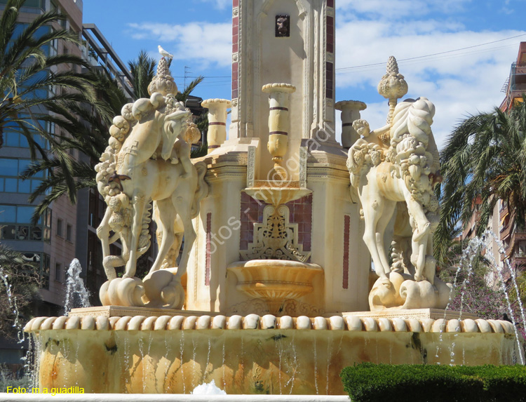 ALICANTE (219) Plaza de los luceros