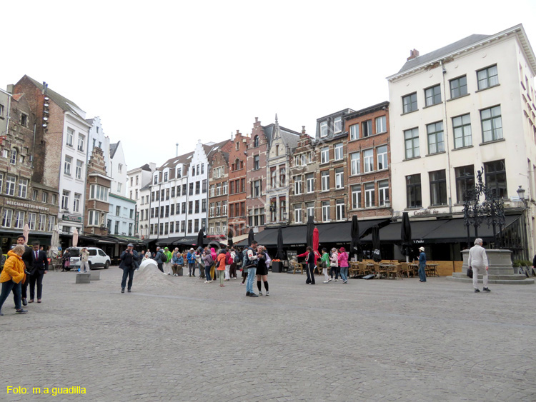AMBERES (165) Handschoenmarkt