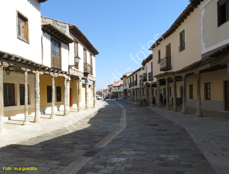 AMPUDIA (107) Calle Corredera