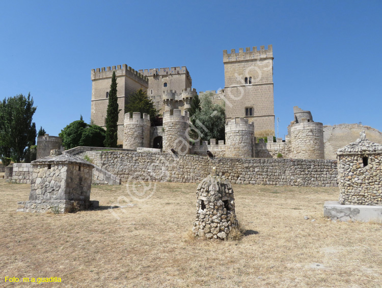 AMPUDIA (194) Castillo