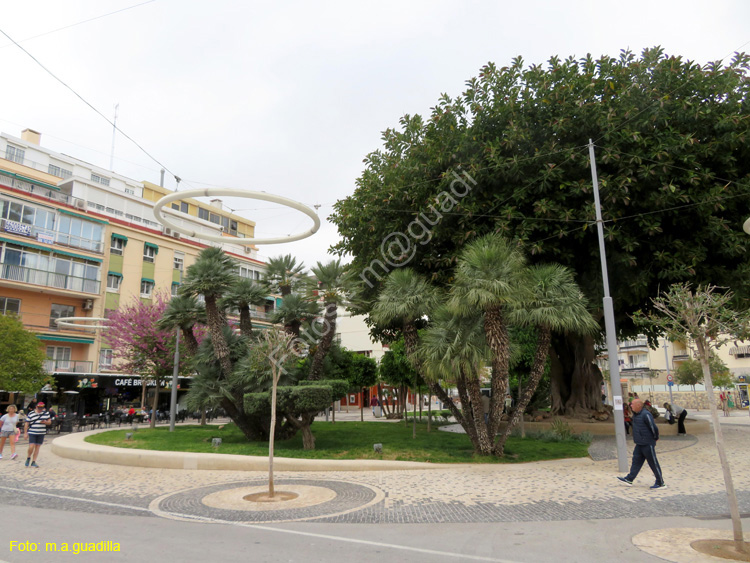 BENIDORM (132) Plaza Triangular