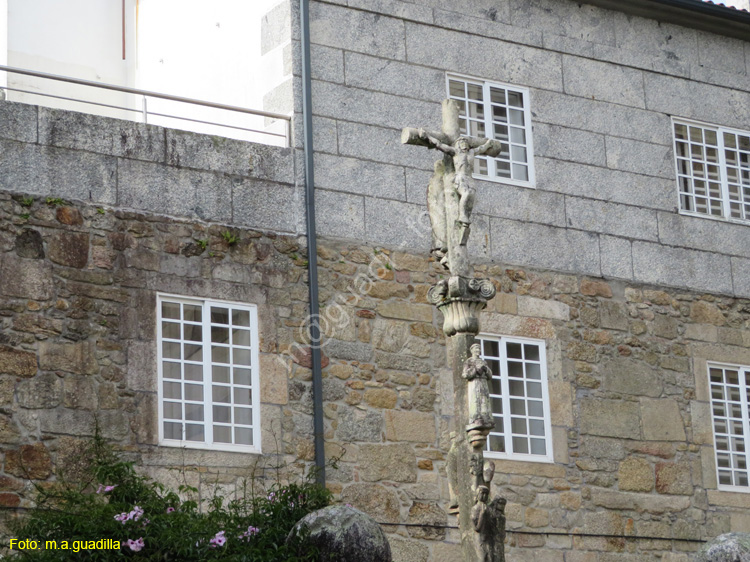 Caldas de Reis (118)) Iglesia de Santo Tomas Becket