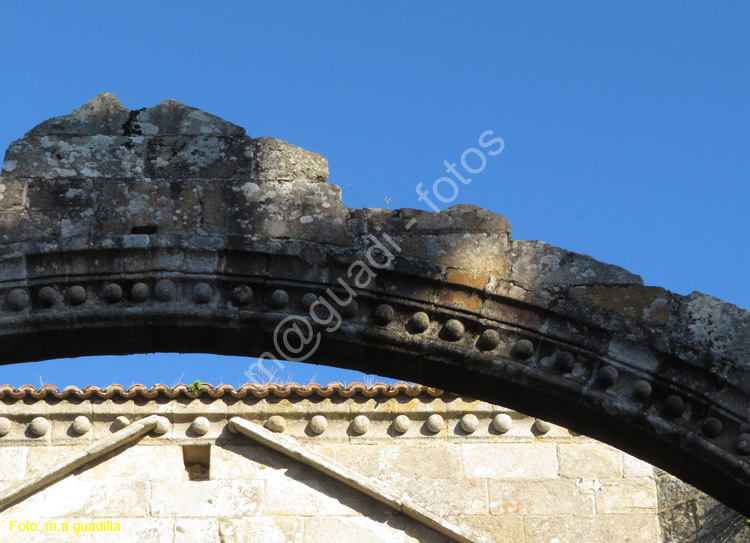 CAMBADOS (119) - Ruinas Santa Mariña Dozo