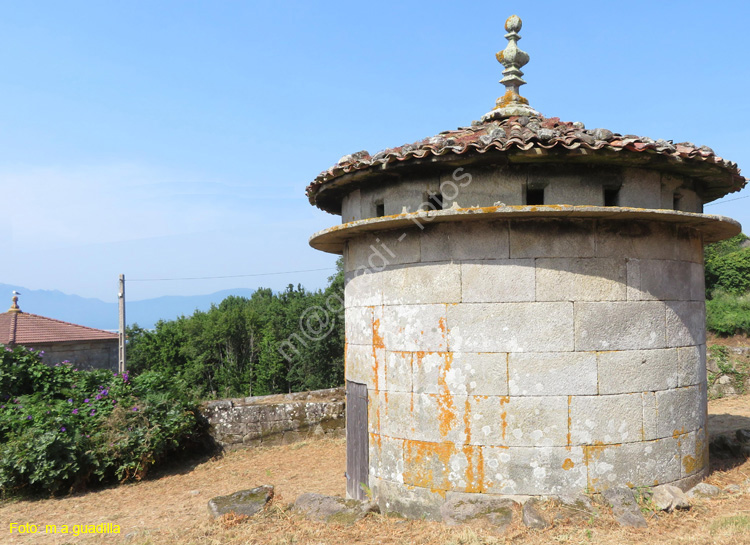 CARNOTA (122) HORREO DE LIRA