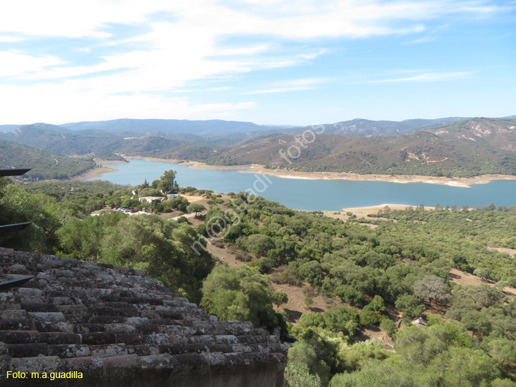 CASTELLAR DE LA FRONTERA (131) Villa Fortaleza