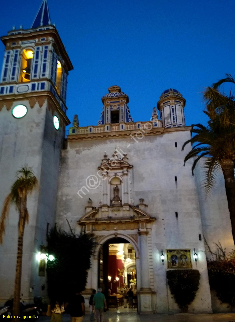 CHIPIONA (205) Iglesia de Ntra Sra de la O - Plaza de Juan Carlos I