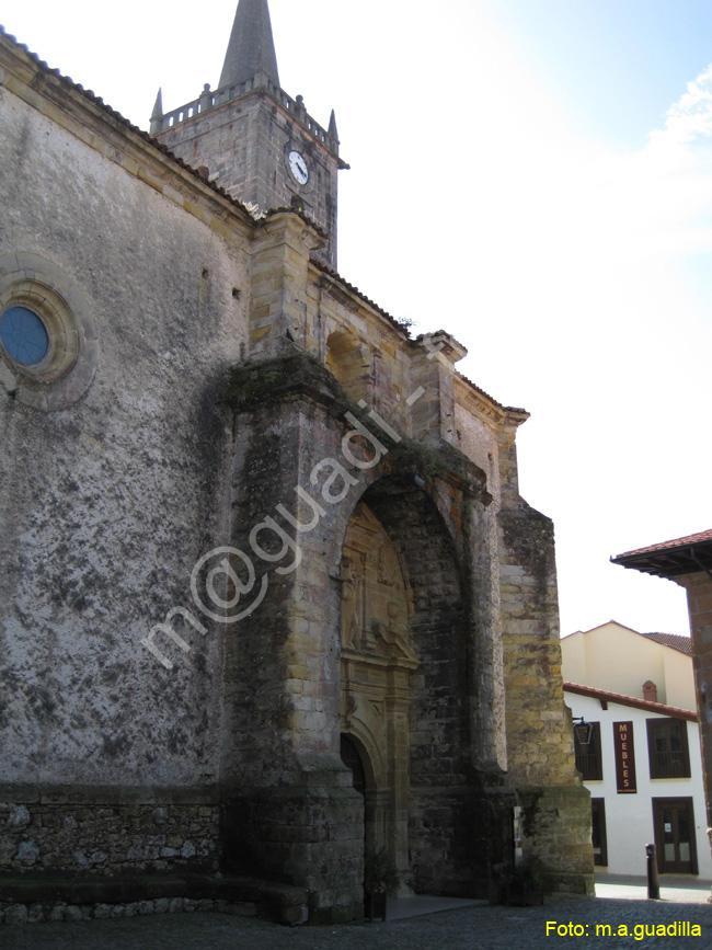 COMILLAS (110) Iglesia de San Cristobal