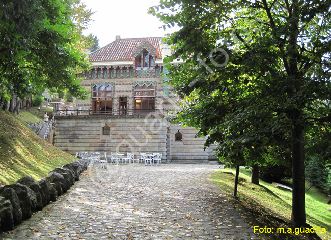 COMILLAS (121) El Capricho de Gaudi