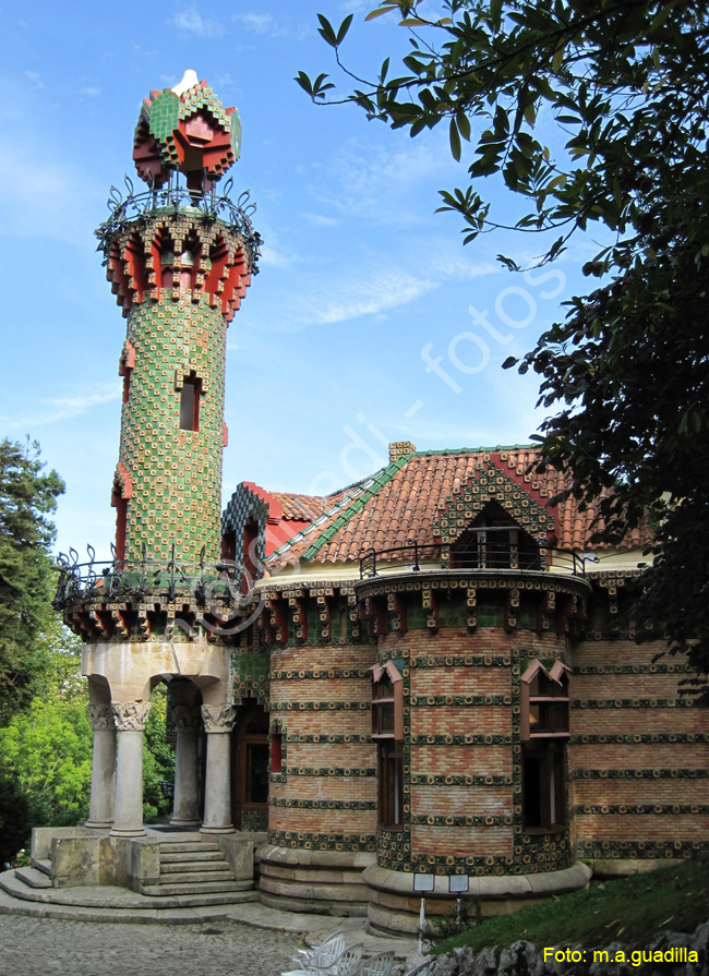 COMILLAS (127) El Capricho de Gaudi