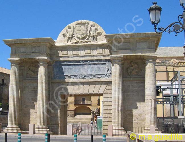 CORDOBA 022 Puerta del Puente