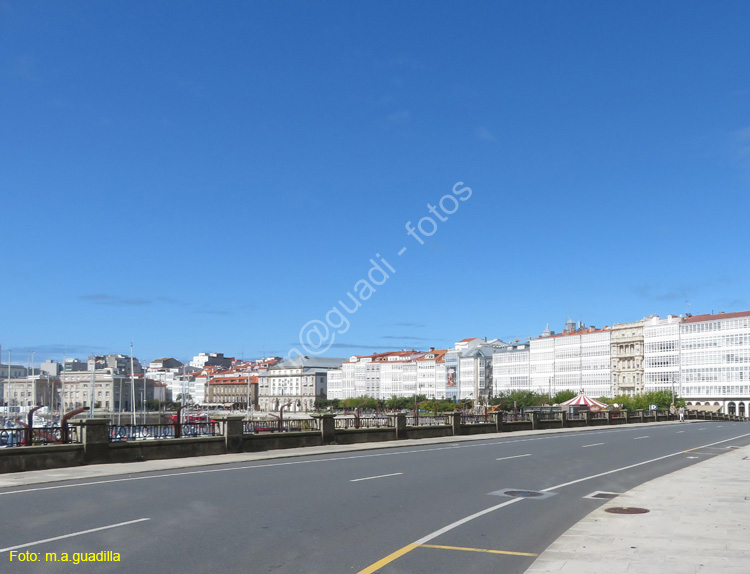 LA CORUÑA (141) Avenida Montoto