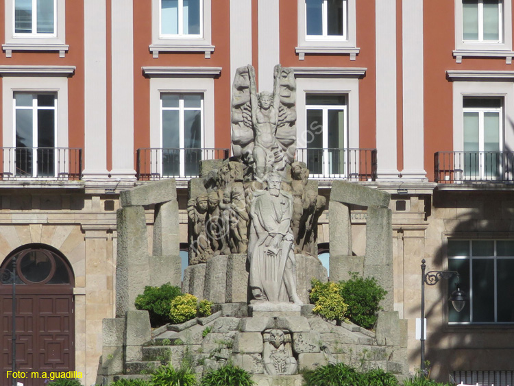 LA CORUÑA (196) Monumento a Curros Enriquez