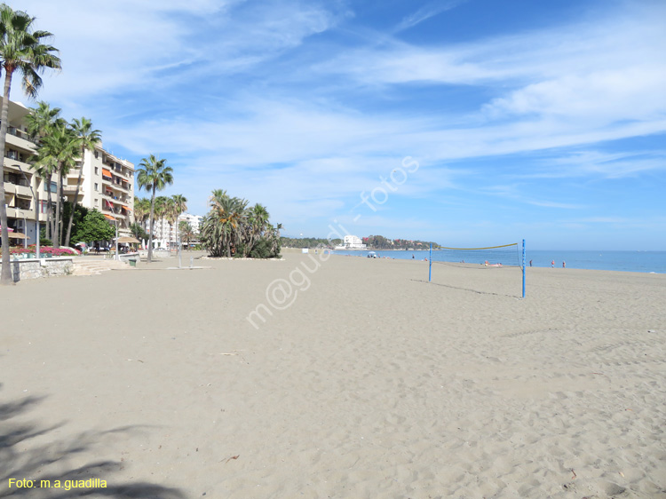 ESTEPONA (104) Playa de la Cala