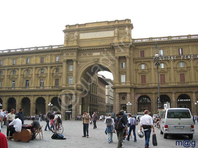 075 Italia - FLORENCIA Plaza de la Republica