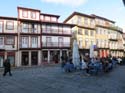 GUIMARAES (265) Rua Reina Dona Maria II