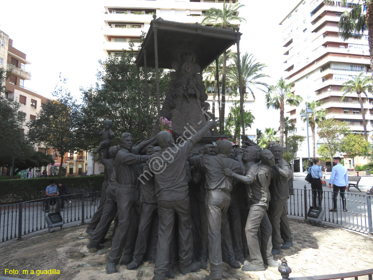 Huelva (153) Monumento Virgen del Rocio Plaza del Punto
