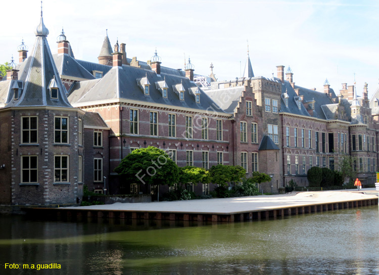 LA HAYA (259) Binnenhof - Parlamento