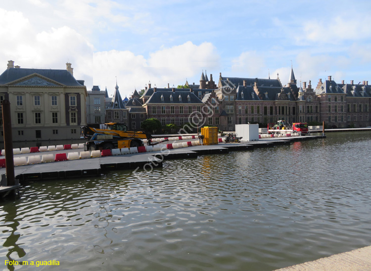 LA HAYA (260) Binnenhof - Parlamento