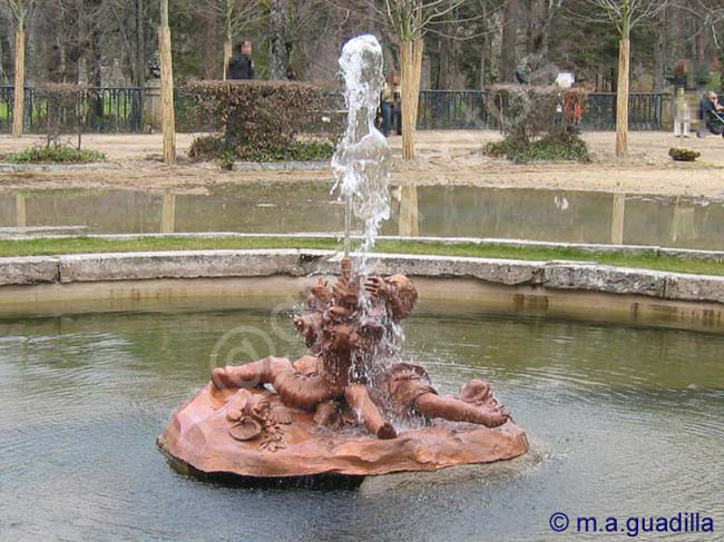 LA GRANJA DE SAN ILDEFONSO 104 - FUENTES Y JARDINES