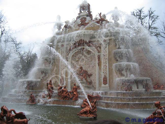 LA GRANJA DE SAN ILDEFONSO 129 - FUENTES Y JARDINES
