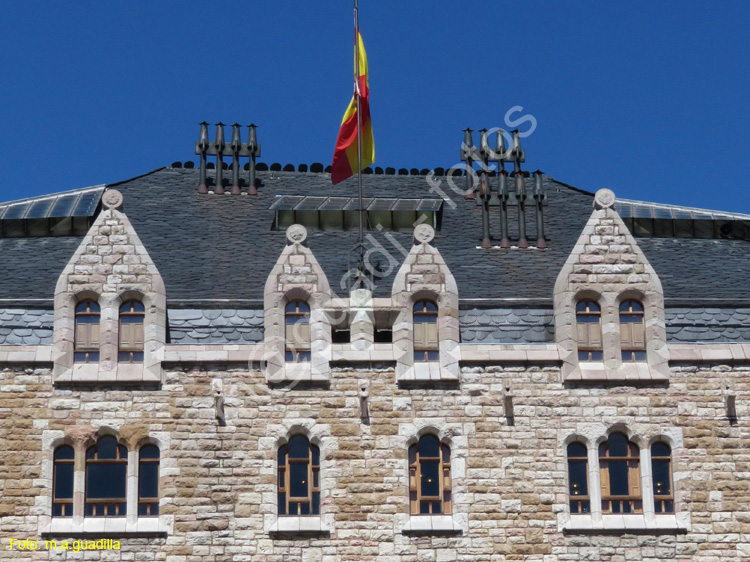LEON (278) Edificio Botines