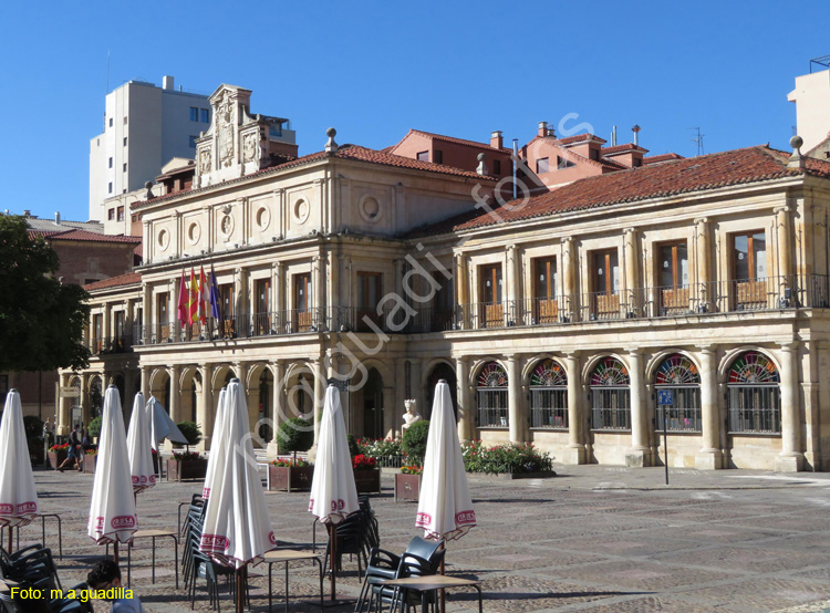 LEON (302) Plaza de San Marcelo