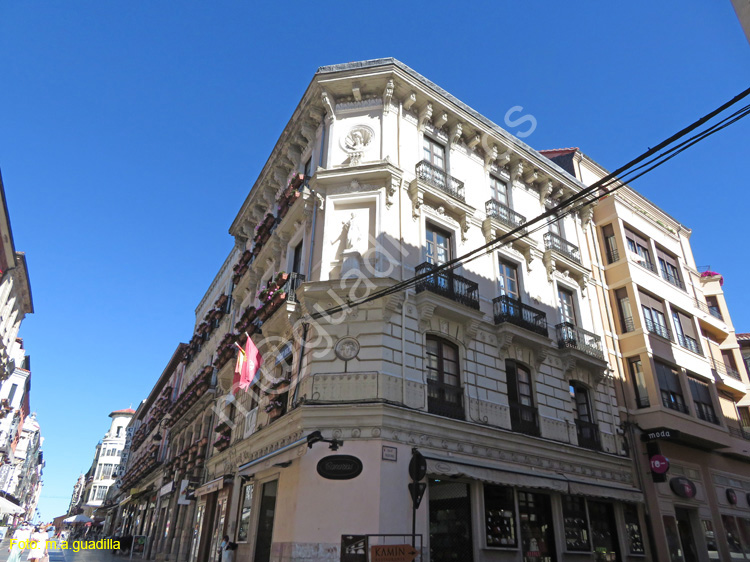 LEON (335) Calle Ancha