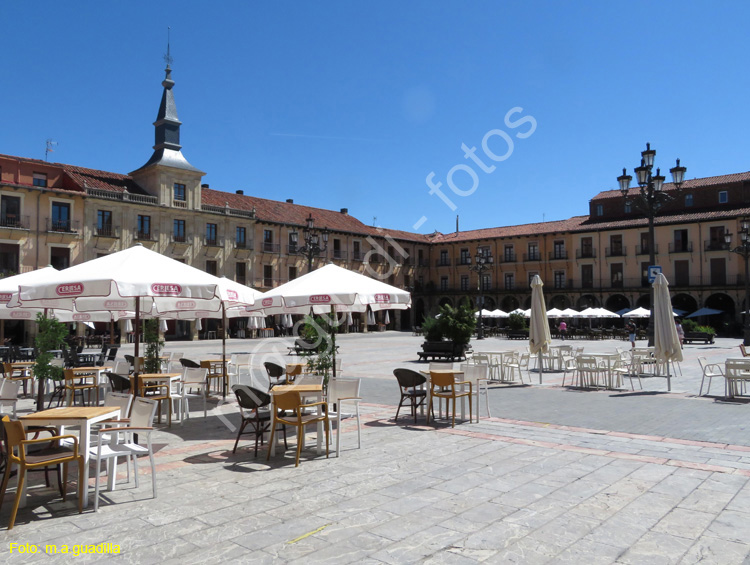 LEON (340) Plaza Mayor - Ayuntamiento