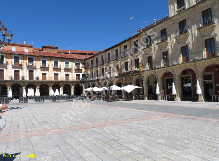 LEON (343) Plaza Mayor - Ayuntamiento