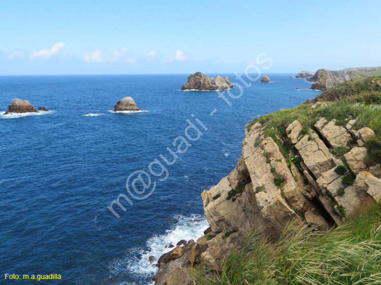 LIENCRES (105) Playa de Somocuevas