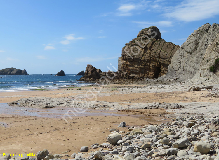 LIENCRES (117) Playa de Portio