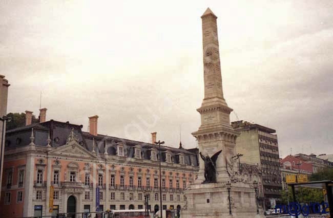 LISBOA 002 -  Plaza Restauradores