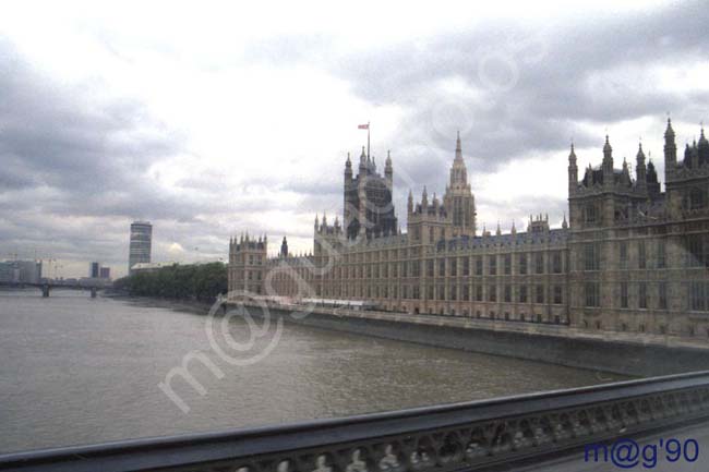 LONDRES 021 - Parlamento