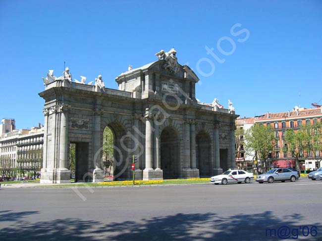 Madrid - Puerta de Alcala 093