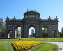 Madrid - Puerta de Alcala 004