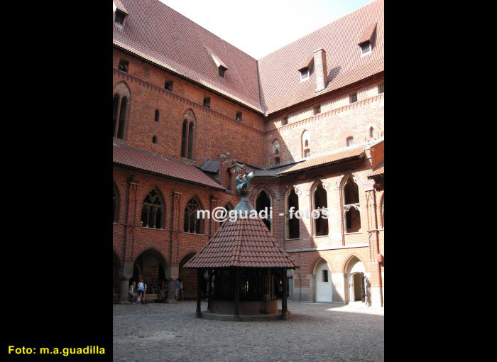 CASTILLO DE MALBORK (156)