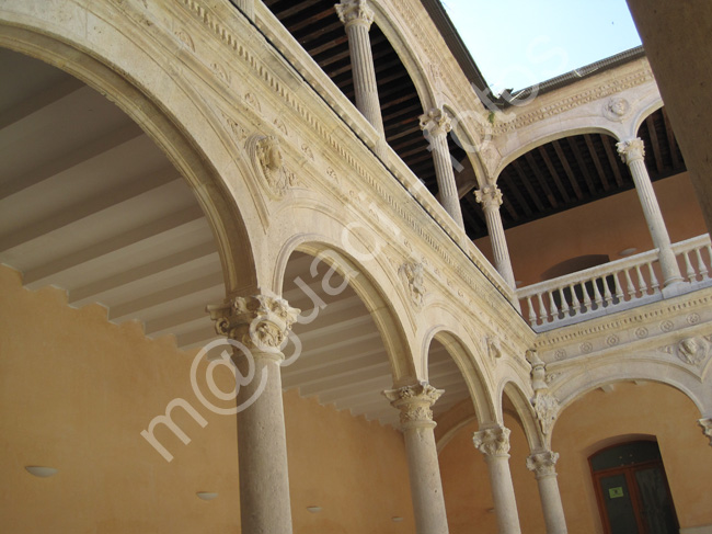 MEDINA DEL CAMPO 129 Palacio de las Dueñas