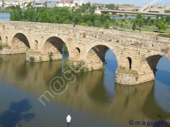 MERIDA 052 Puente Roamano