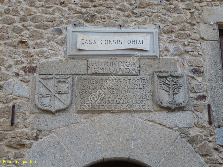 MIRANDA DEL CASTAÑAR (109) Ayuntamiento