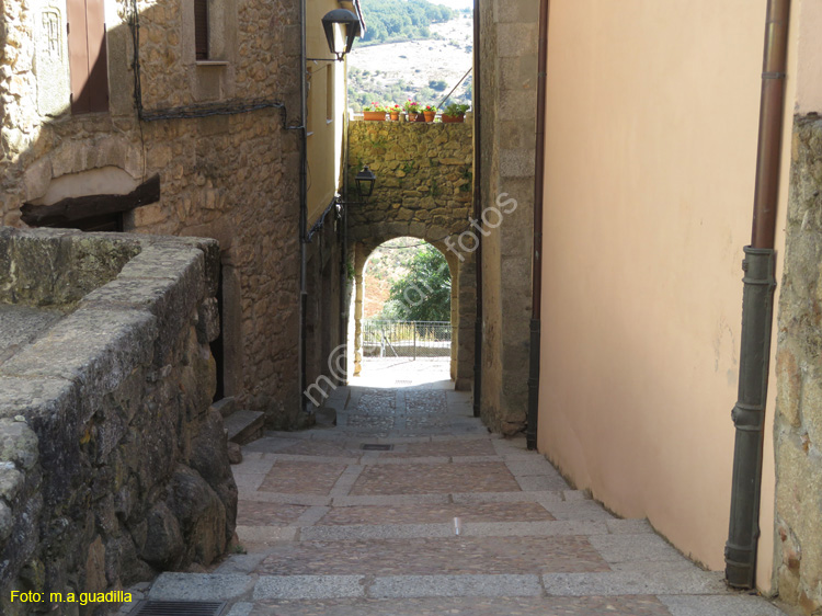 MIRANDA DEL CASTAÑAR (131) Puerta del Postigo