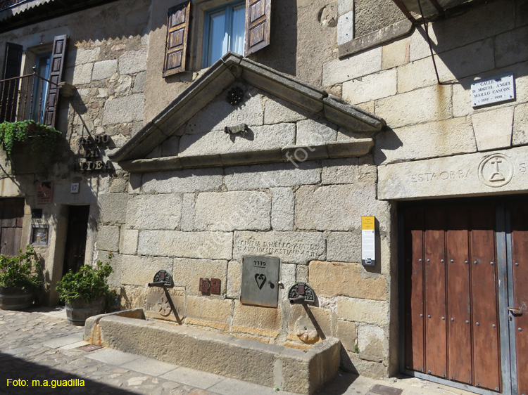 MOGARRAZ (115) Fuente de Cabolaldea