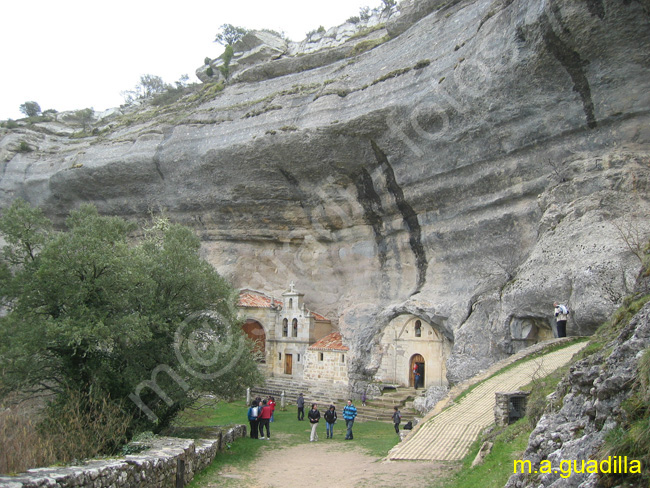 Ojo Guareña 004 - Cueva y Ermita de San Bernabe
