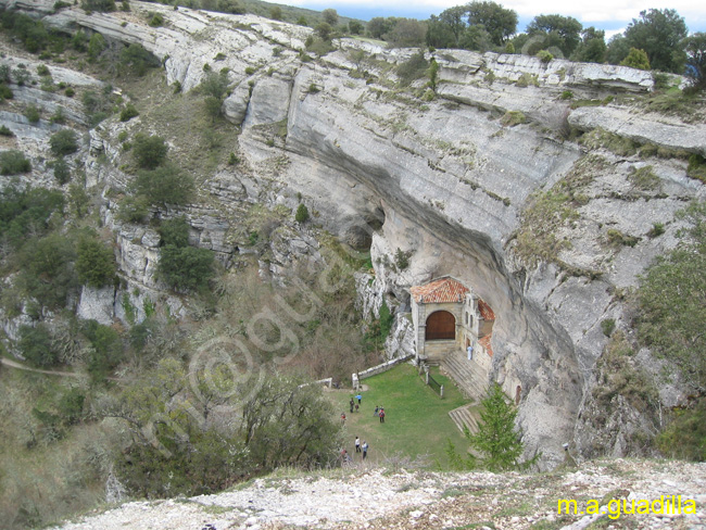 Ojo Guareña 043 - Cueva y Ermita de San Bernabe