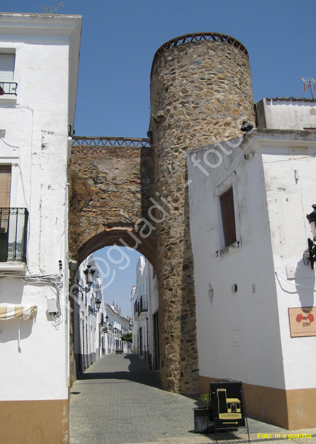 OLIVENZA (121) PUERTA DE JEREZ