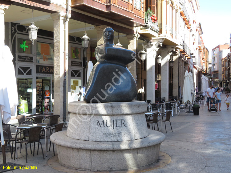 PALENCIA (112) Calle Mayor - Mujer - La Gorda