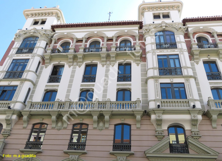 PALENCIA (154) Calle Mayor - Edificio Federacion Catolica Agraria