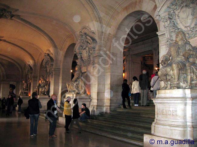 PARIS 011 Opera Garnier