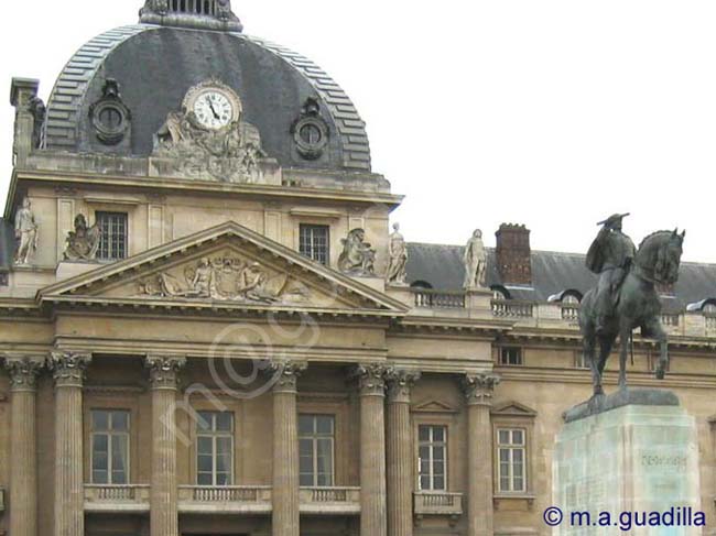 PARIS 053 Academie Militaire